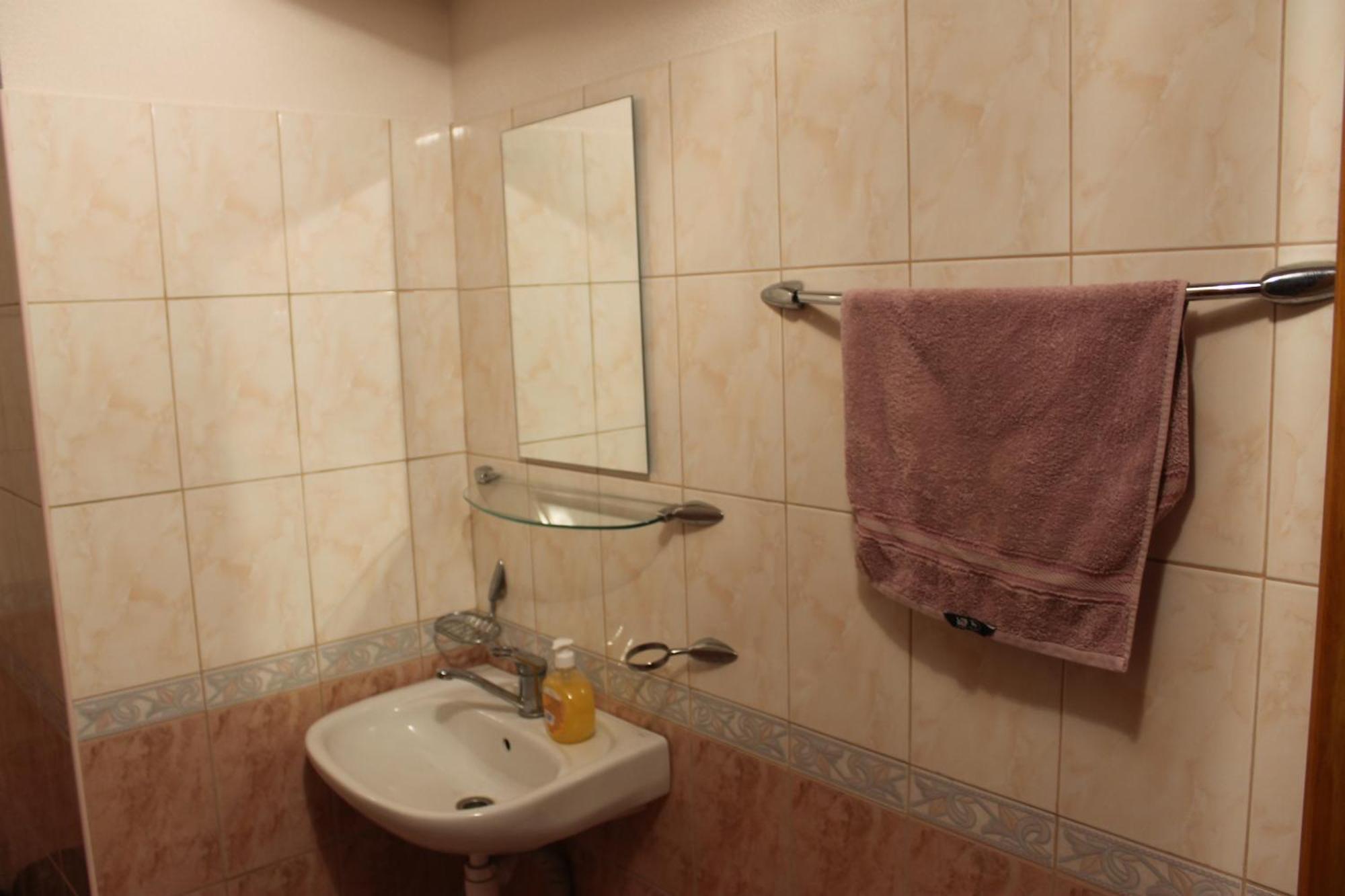 Latvijas Sarkana Krusta Viesnica Rēzekne Esterno foto